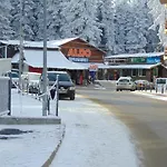 Boyika Iglika 2 * Borowec