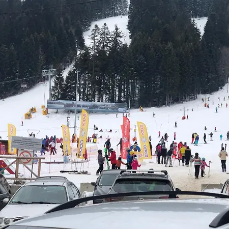 Boyika Iglika 2 アパート