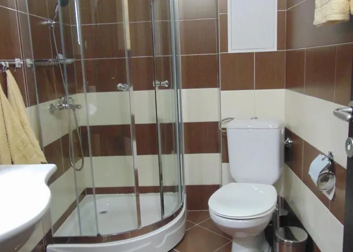 Boyika Iglika 2 * Borovec