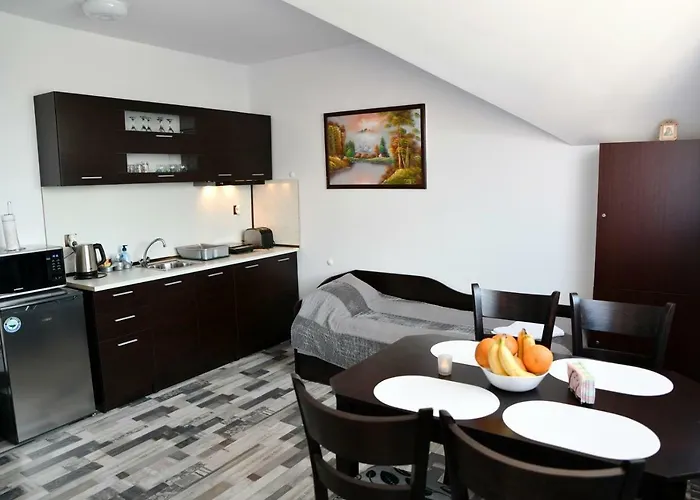 Boyika Iglika 2 Borovec